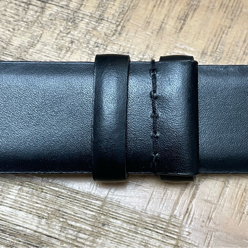 Chico's  women’s Leather Black Pebbled Silver Tone Adjustable Belt S/M - Picture 4 of 12